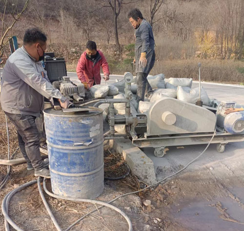 兰西路面下沉注浆